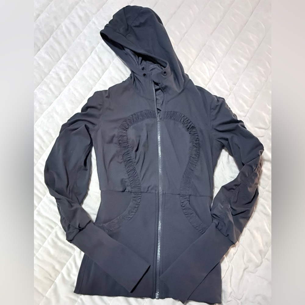 Lululemon Dance Studio Jacket - Size 6